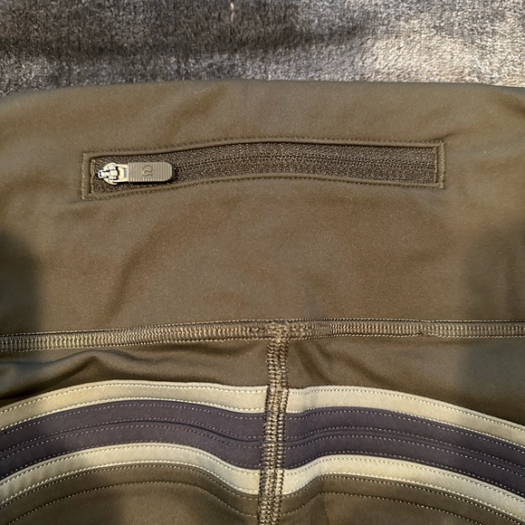 Lululemon Run Crew 28” - Picture 4 of 8